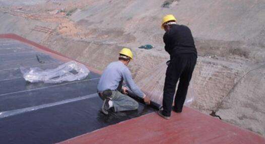 自粘防水卷材施工 自粘防水卷材施工