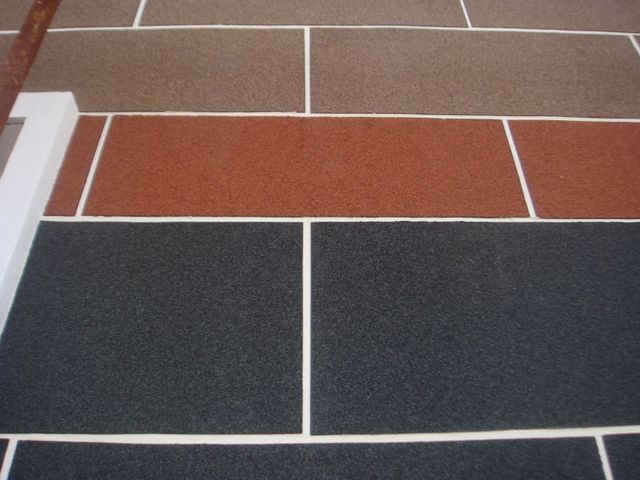 衢州東港八路臺(tái)州銅閥門(mén)辦公大樓